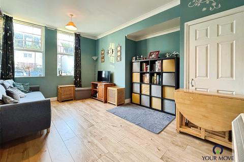 2 bedroom flat for sale, Stocker Road, West Sussex PO21