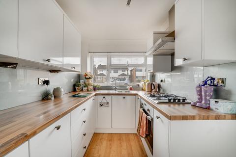 3 bedroom semi-detached house for sale, Coningsby Drive, Kidderminster, DY11
