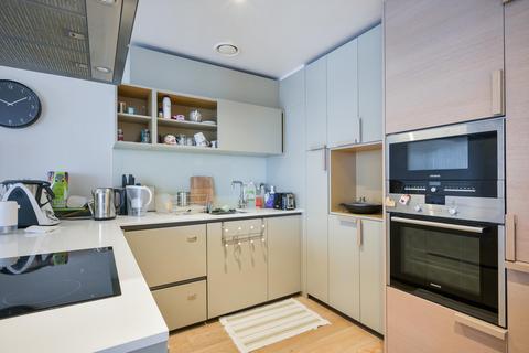 2 bedroom flat to rent, ArtHouse, York Way, King's Cross, London, N1C