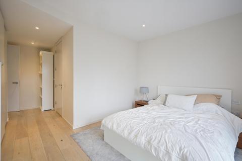 2 bedroom flat to rent, ArtHouse, York Way, King's Cross, London, N1C