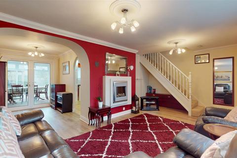 3 bedroom house for sale, Middlesex Drive, Milton Keynes MK3