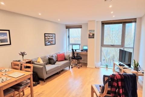 1 bedroom apartment to rent, Catalina, City Island, Gotts Road