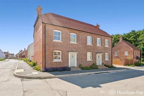 undefined, Evelyn Road, Mountbatten Park, North Baddesley, Hampshire
