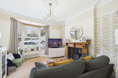 4 bedroom end of terrace house for sale, Lower Shirburn Road, Torquay