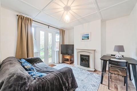 2 bedroom flat to rent, Dudley Close, Tilehurst, Reading, RG31