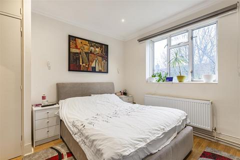 1 bedroom flat for sale, Toland Square, Putney, SW15