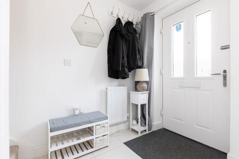 undefined, Lily Edge, Biggleswade SG18