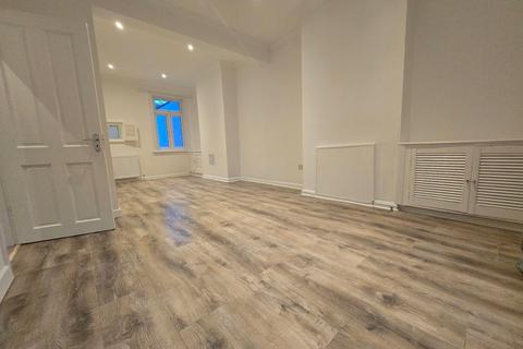 undefined, Western Road, London E13