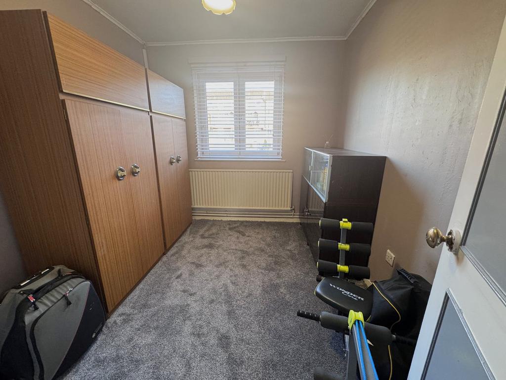 Walk-in wardrobe