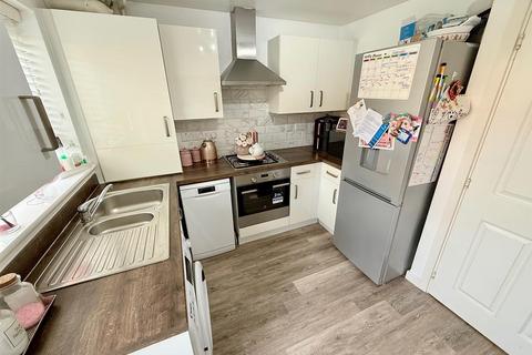 3 bedroom semi-detached house for sale, Pascoe Drive, Ormesby, Great Yarmouth