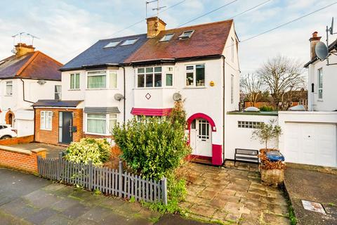 undefined, Newton Avenue, London N10