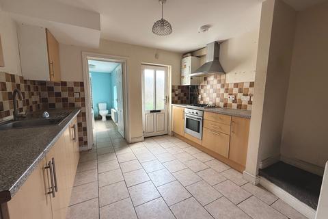 3 bedroom terraced house for sale, Clay Lake, Spalding