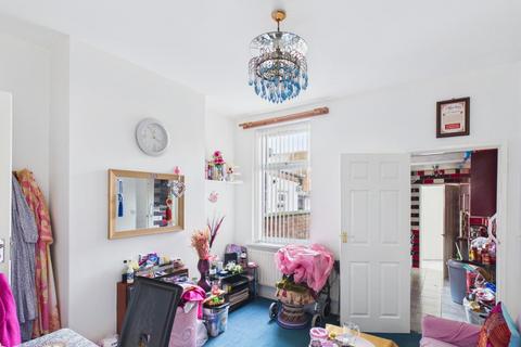 3 bedroom terraced house for sale, Earl Howe Street, Leicester