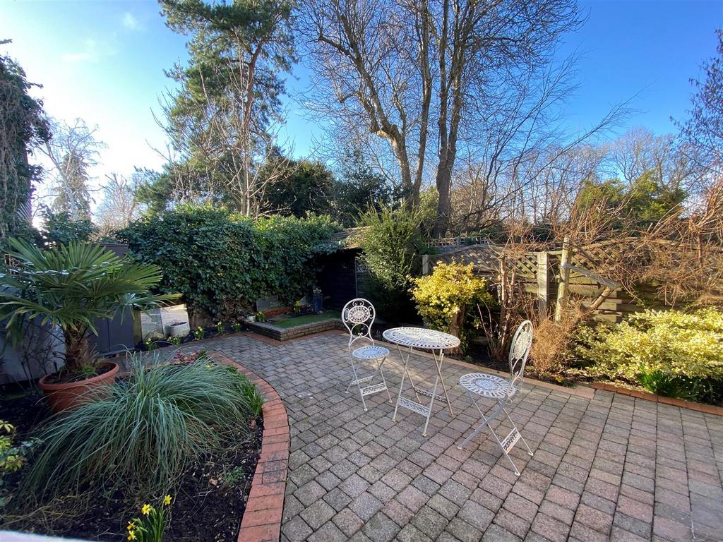 Garden3.jpg