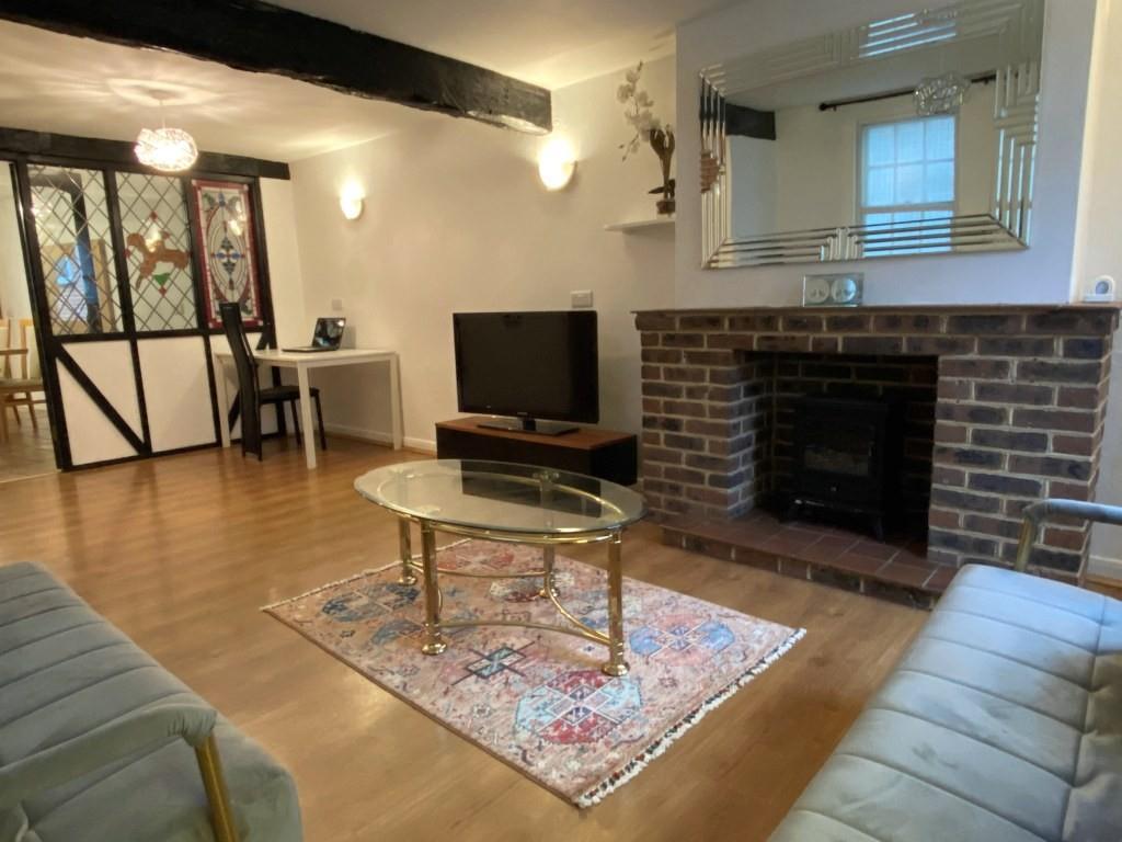 Sitting room.jpg