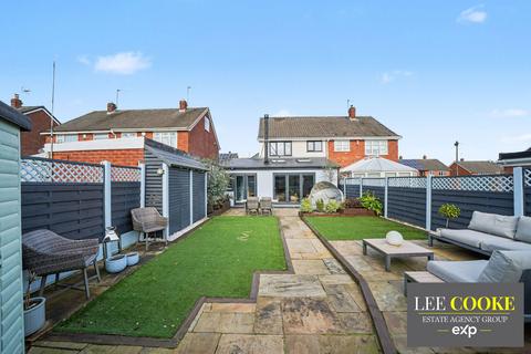 undefined, Andrew Close, Willenhall WV12