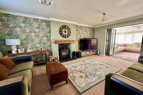 4 bedroom detached house for sale, Hockerley New Road, Whaley Bridge, High Peak