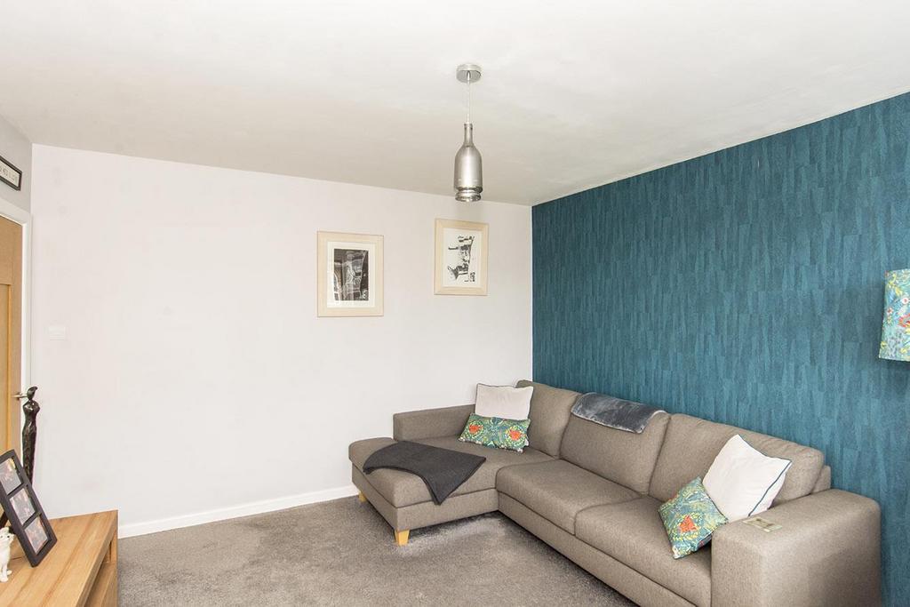 Lounge (Photo 2)