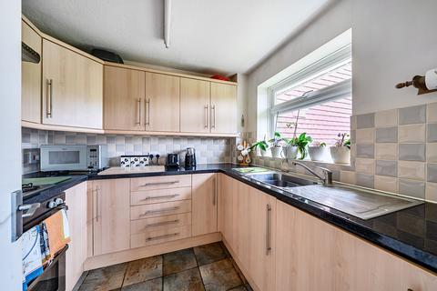 undefined, Farriers Close, Billingshurst, RH14