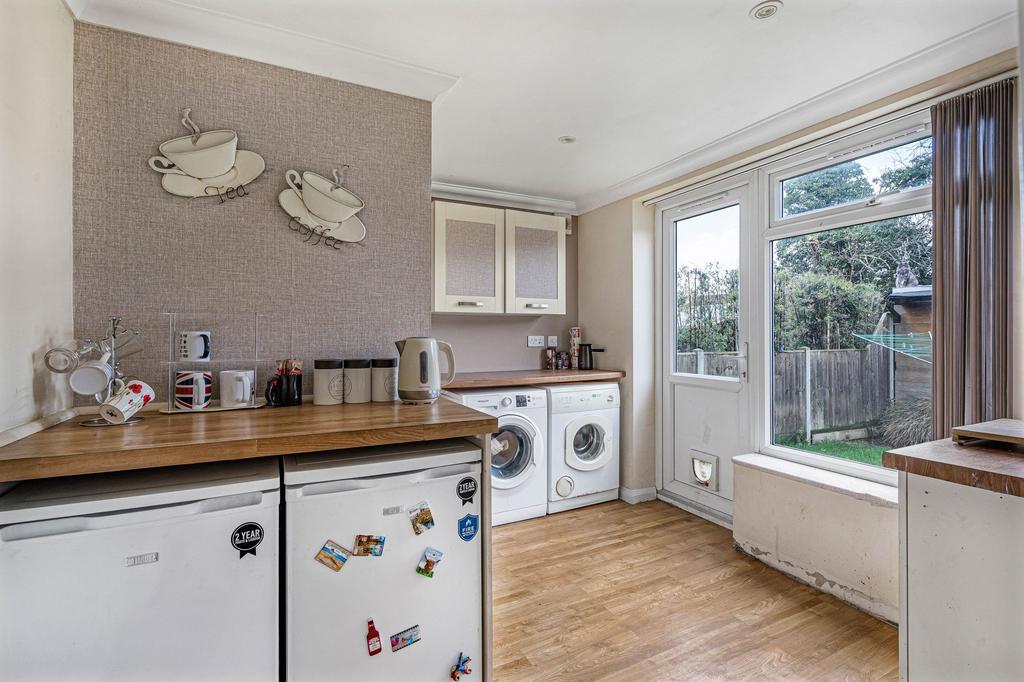Utility room, utility
