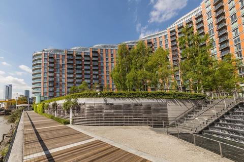 undefined, Fairmont Avenue, London E14
