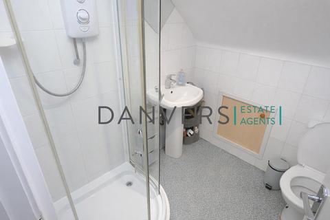 5 bedroom end of terrace house to rent, Beckingham Road, Leicester LE2