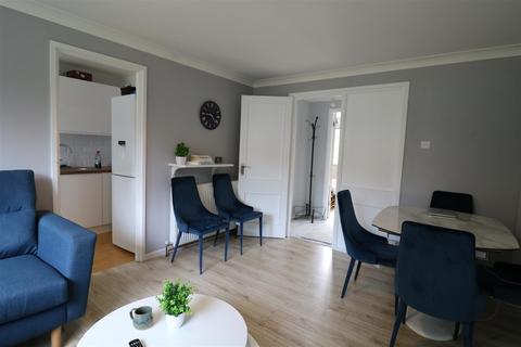1 bedroom flat to rent, Ladygrove, Pixton way, Croydon