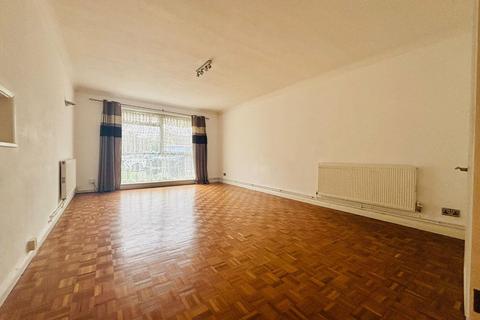 2 bedroom flat for sale, Randall Court, Mill Hill, NW7