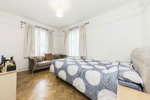 undefined, Haven Green, London W5