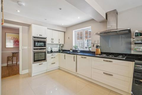 4 bedroom detached house for sale, Ashwells Way, Chalfont St. Giles, HP8