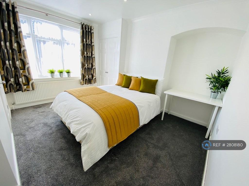 En-Suite Room 4