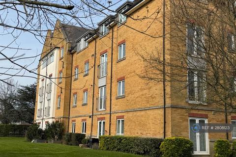 2 bedroom flat to rent, Wood Lane, Isleworth, TW7