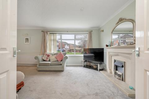 4 bedroom detached house for sale, Substantial Plot on Bickley Avenue, Melton Mowbray, LE13 1UN