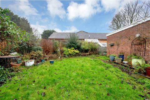 4 bedroom detached house for sale, Substantial Plot on Bickley Avenue, Melton Mowbray, LE13 1UN