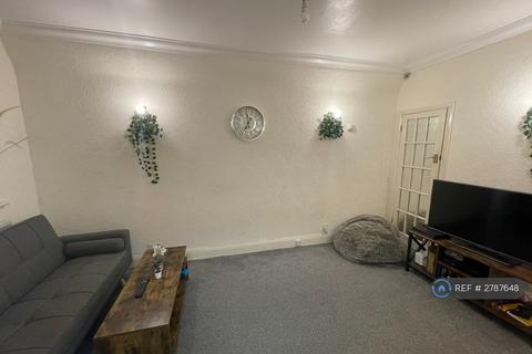 undefined, Hilliard Road, Northwood, HA6