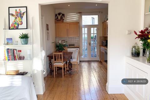 1 bedroom flat to rent, Rylston Road, London, SW6
