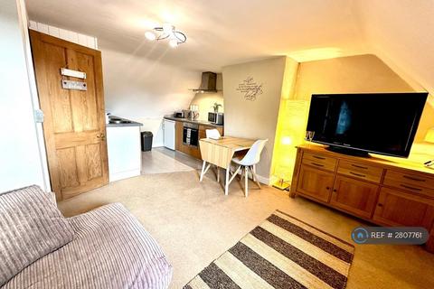 1 bedroom penthouse to rent, Pratt Street, Soham, CB7