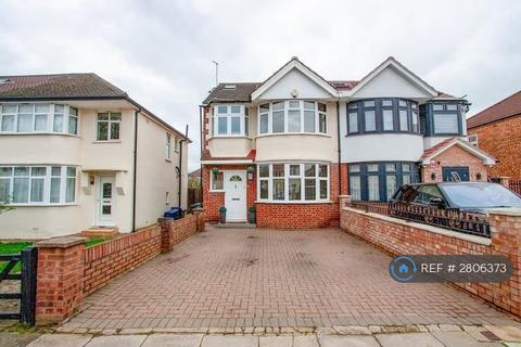 undefined, Barmouth Avenue, Perivale, Greenford, UB6