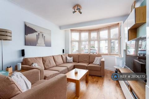 undefined, Barmouth Avenue, Perivale, Greenford, UB6