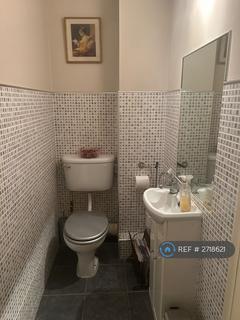 1 bedroom in a flat share to rent, Kingdon Road, London, NW6