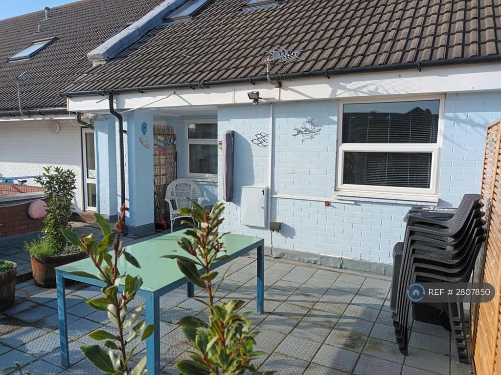 South Facing Patio