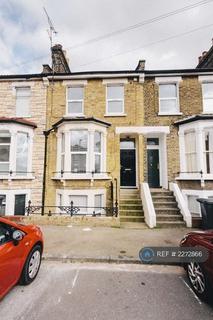 1 bedroom in a house share to rent, Elswick Road, London, SE13