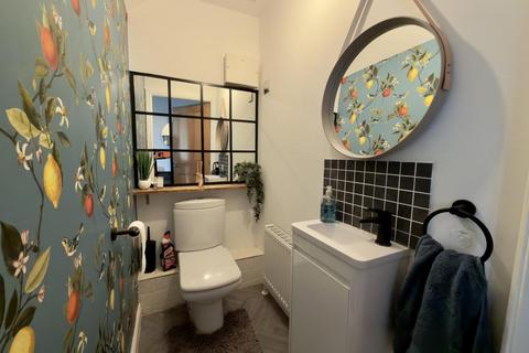5 bedroom semi-detached house for sale, Saxon Grange, Sherburn In Elmet, Leeds