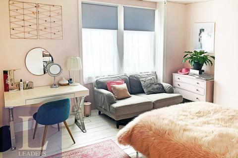 2 bedroom house to rent, Sandgate Road, Brighton, East Sussex, BN1