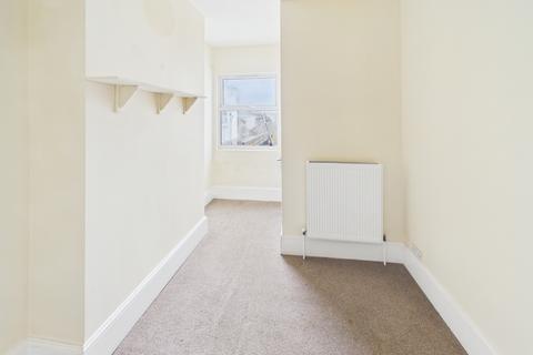 2 bedroom maisonette for sale, Welbeck Road, East Barnet EN4