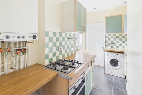 2 bedroom maisonette for sale, Welbeck Road, East Barnet EN4