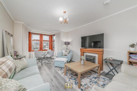 3 bedroom flat for sale, Blackness Avenue, Dundee DD2