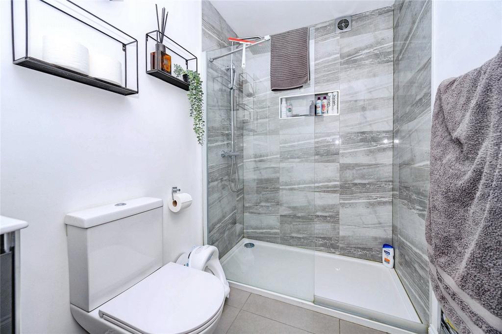 Shower-Room