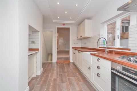 2 bedroom terraced house for sale, Victoria Road, Leamington Spa
