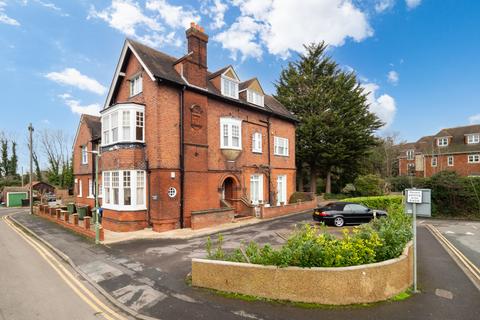 undefined, Peaches Close, Sutton SM2